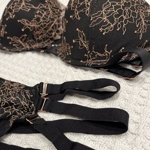 Black and Gold Lace Straps VS Victoria secret bdsm vanilla bra and panty set